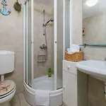 Appartement Komfortables Nur 300 Meter Zum Mit Liegestuhl, Bbq, Parkplatz *