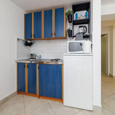 Apartament Komfortables Nur 300 Meter Zum Mit Liegestuhl, Bbq, Parkplatz
