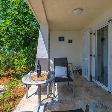 Komfortables Nur 300 Meter Zum Mit Liegestuhl, Bbq, Parkplatz Apartament *