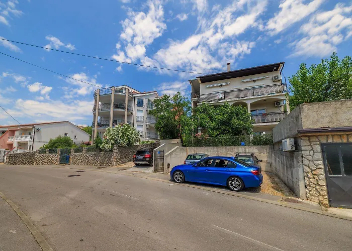 Apartamento Komfortables Nur 300 Meter Zum Mit Liegestuhl, Bbq, Parkplatz